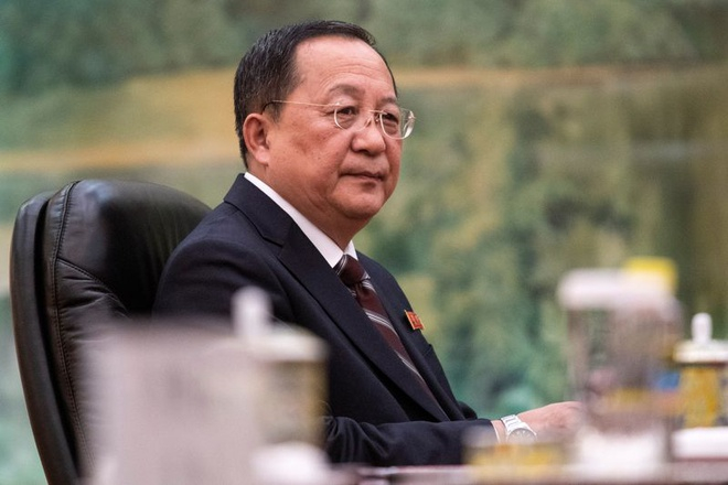 Ngoại trưởng Ri Yong Ho. Ảnh: Reuters.