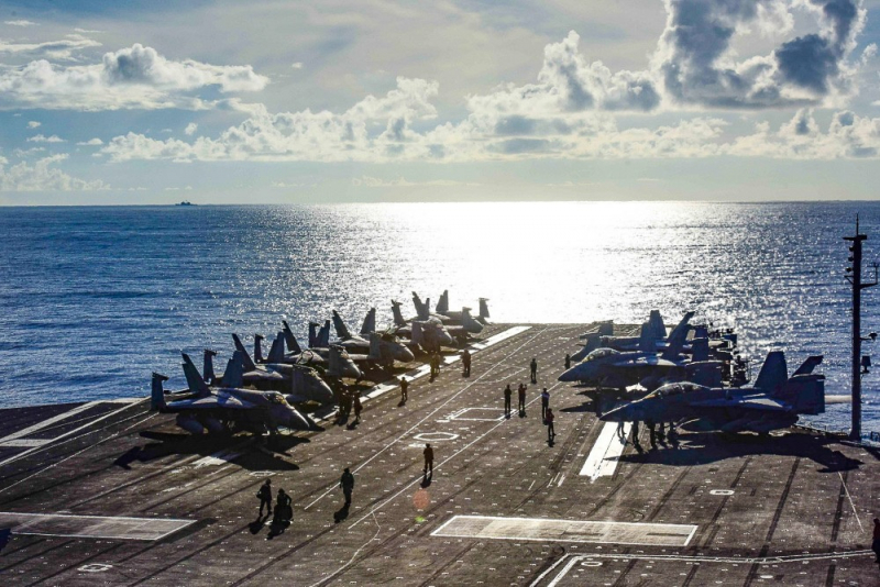 Hải quân Mỹ tập trận trên Biển Đông. Ảnh: Hải Quân Mỹ