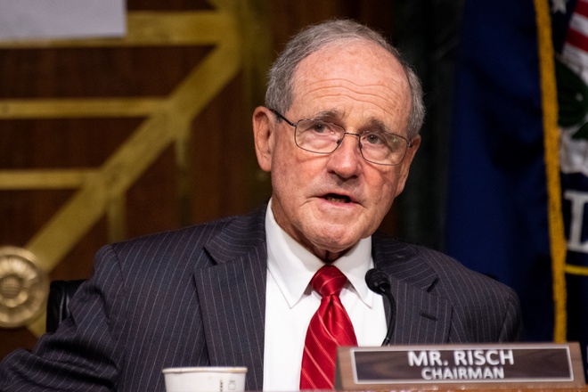 Thượng nghị sĩ Jim Risch, chủ tịch Ủy ban Đối ngoại Thượng viện Mỹ. Ảnh: Reuters.
