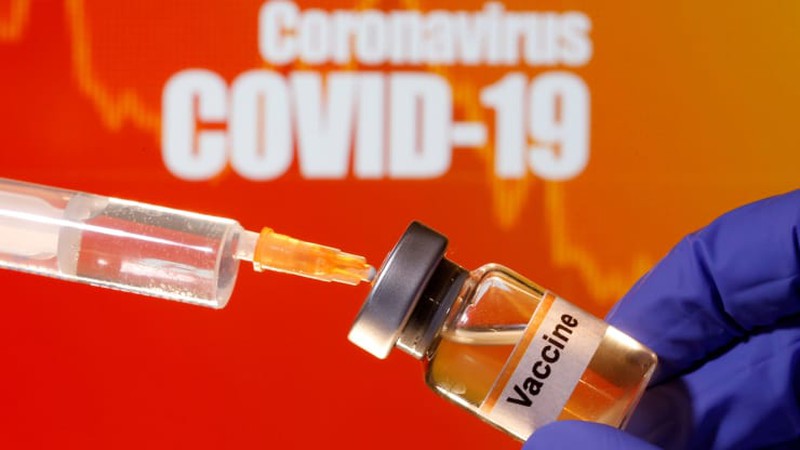 Anh, Mỹ và Canada cáo buộc tin tặc Nga đánh cắp vaccine Covid-19. Ảnh: Dado Ruvic/REUTERS