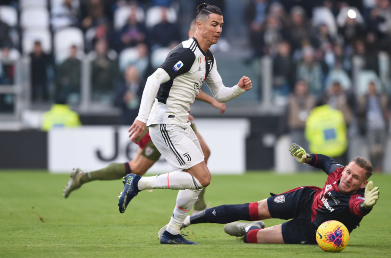Kết quả Juventus vs Cagliari: Ronaldo lập cú đúp trong 4 phút