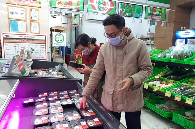Giá thịt lợn hôm nay 20/2 dự báo sẽ tiếp tục giảm khi giá heo hơi đã về mức 60.000 – 65.000 đồng/kg .