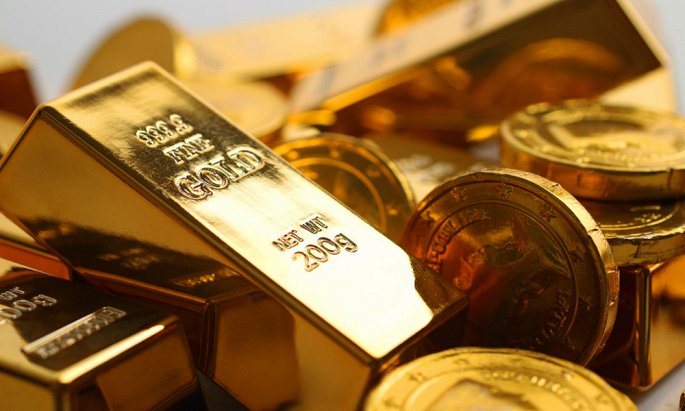 Giá vàng hôm nay 19/4, tiếp tục giảm ở cả thị trường trong nước và thế giới. Mở cửa phiên giao dịch sáng nay, giá vàng trong nước 100.000 đồng/lượng.