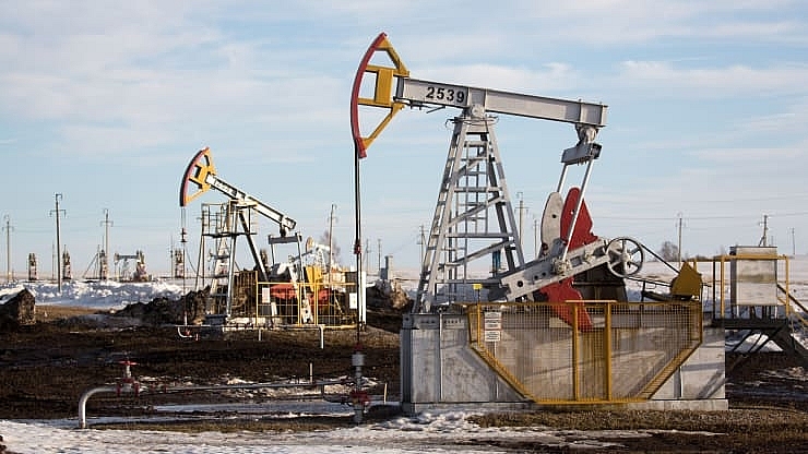 Thị trường thế giới ghi nhận giá dầu thấp kỉ lục, giá dầu thô Mỹ giảm sốc xuống mức âm dự báo giá xăng dầu trong nước kỳ điều hành sẽ giảm bao nhiêu?