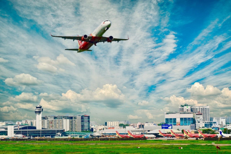 Theo quyết định của Bộ Giao thông Vận tải và Cục Hàng không Việt Nam, từ ngày 23/04/2020, Vietjet tăng tần suất khai thác các chuyến bay khứ hồi chở khách giữa Hà Nội và TP.HCM lên 6 chuyến mỗi ngày