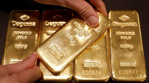 Bảng giá vàng hôm nay 12/6, thị trường thế giới tiếp tục tăng vọt và hướng tới đỉnh cao mới. Trong nước giá vàng SJC, vàng 9999 nhảy tăng mạnh