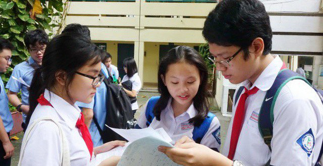 Chiều nay, gần 89.000 thí sinh TP Hà Nội đã hoàn thành bài thi môn ngoại ngữ - môn thi thứ hai của kỳ thi tuyển sinh lớp 10 trung học phổ thông công lập năm học 2020-2021.