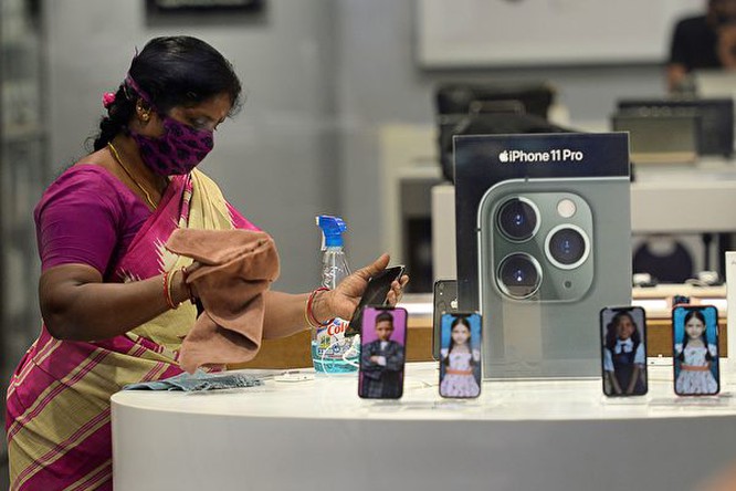 Điện thoại Iphone ngày càng có vị trí vững chắc trên thị trường Ấn Độ (Ảnh: Getty).