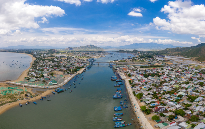 Ninh Thuận trên con đường trở thành địa phương mạnh về biển, phát triển đột phá các ngành kinh tế biển.