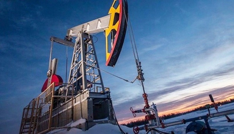 Giá xăng dầu hôm nay 1/2/2021, ngay đầu tháng 2, giá xăng dầu lao dốc, dự báo giảm mạnh trước Tết Tân Sửu 2021. Giá dầu giảm do bị ảnh hưởng tiêu cực bởi dịch Covid-19