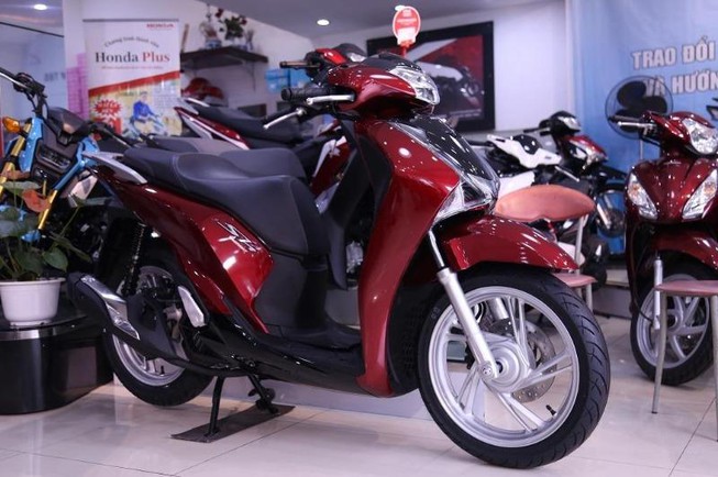 Giá xe Honda SH 2020 giảm mạnh người người dân không mặn mà.