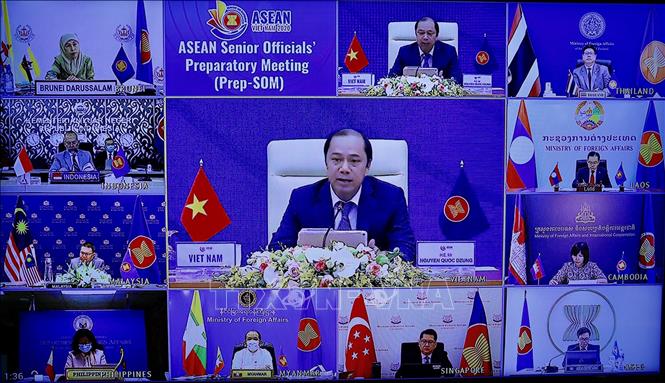 Hội nghị Cấp cao ASEAN lần thứ 37 sẽ diễn ra theo hình thức trực tuyến với sự tham dự của lãnh đạo 10 nước ASEAN và lãnh đạo các đối tác quan trọng như Nhật Bản, Hàn Quốc… qua cầu truyền hình ở mỗi nước