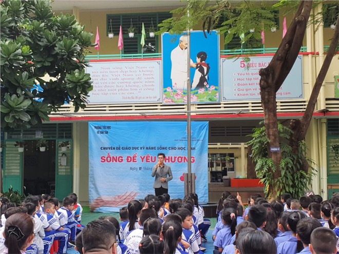 Học sinh Trường tiểu học Võ Văn Tần (quận 6, TP.HCM) nghỉ học ngày hôm nay để phòng chống dịch Covid-19