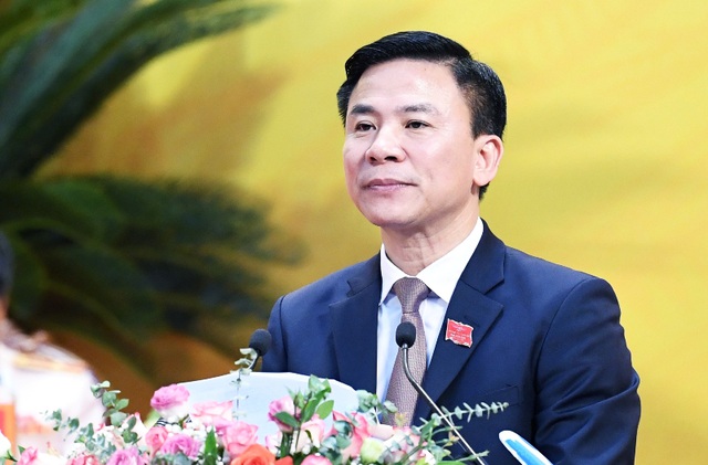 Ông Đỗ Trọng Hưng, Bí thư Tỉnh ủy, Trưởng đoàn Đại biểu Quốc hội tỉnh được bầu làm Chủ tịch HĐND tỉnh Thanh Hóa khóa XVII.