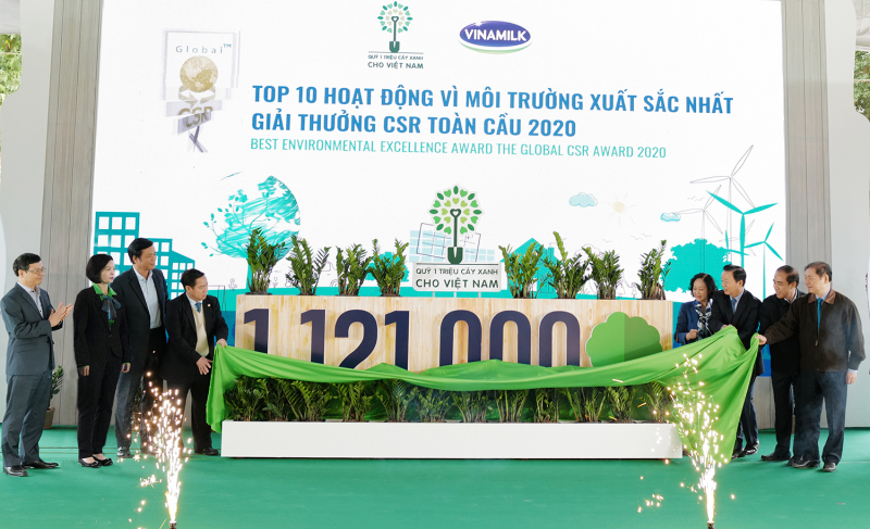 Quỹ 1 triệu cây xanh cho Việt Nam đã trồng được 1.121.000 cây xanh trong hành trình 9 năm qua
