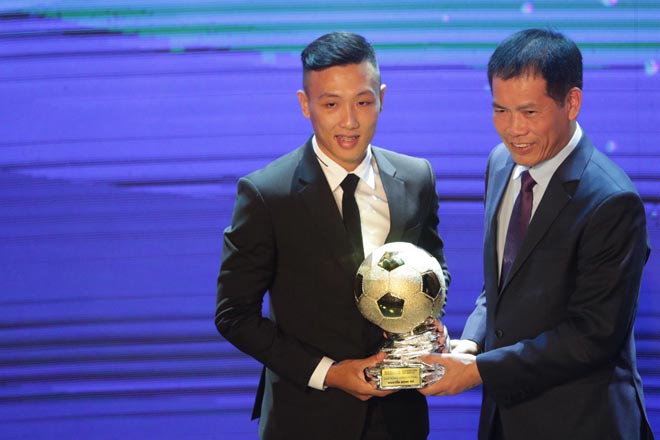 Nguyễn Minh Trí lần đầu tiên trong sự nghiệp được trao danh hiệu 