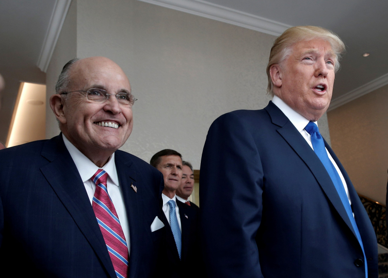 Cựu Tổng thống Trump và luật sư thân tín Rudy Giuliani đã 'đường ai nấy đi'