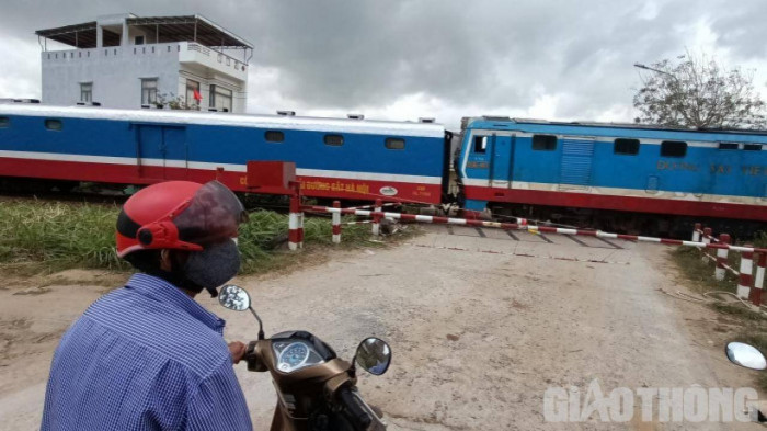Vụ tai nạn giao thông đường sắt khiến 1 nam thanh niên tử vong ở Quảng Nam