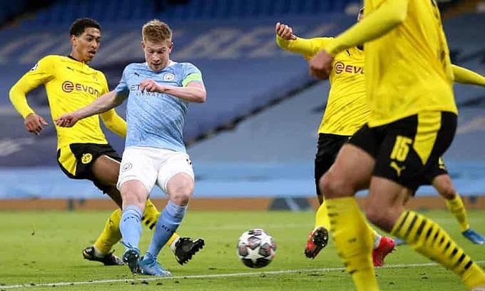 Pha lập công của Phil Foden giúp Man City thắng Dortmund 2-1 ở tứ kết lượt đi Champions League, tối 6/4.