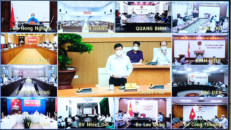 Bộ trưởng Bộ Y tế Nguyễn Thanh Long phát biểu tại họp trực tuyến toàn quốc của Ban Chỉ đạo Quốc gia phòng chống dịch COVID-19 Ảnh: Trần Minh