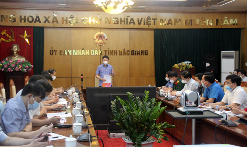 Cuộc họp khẩn của Bắc Giang triển khai phòng chống dịch