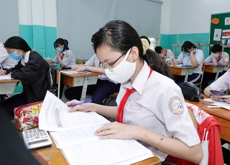 Đáp án đề thi vào lớp 10 môn Ngữ Văn năm 2021 tỉnh Thái Bình cập nhật nhanh nhất, đầy đủ, chính xác nhất.