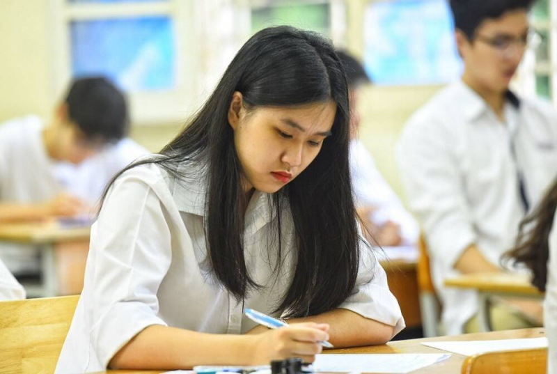Hà Nội không tổ chức thi tốt nghiệp THPT đợt 2, thí sinh được đặt cách.