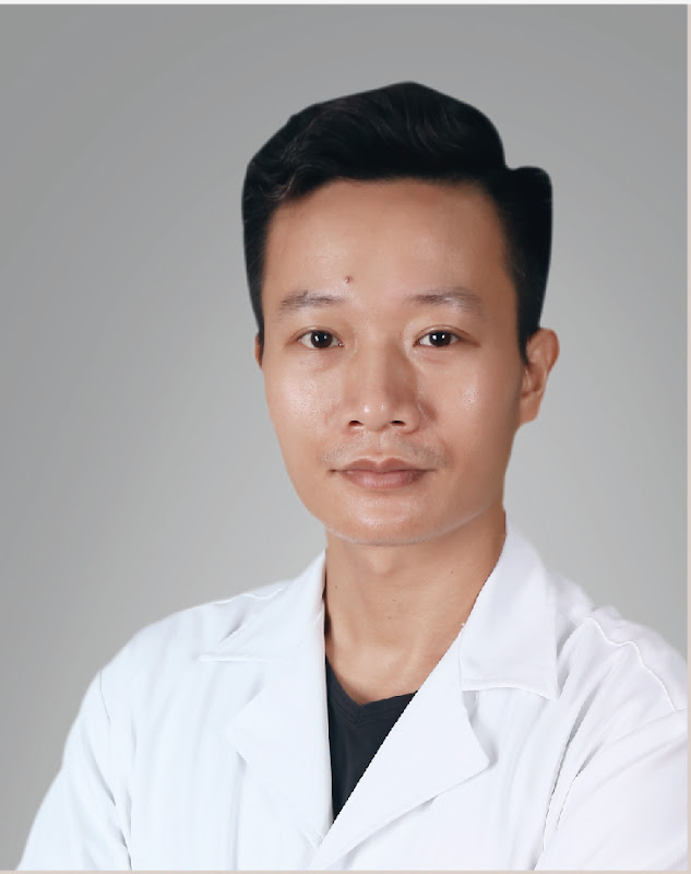 Bác sĩ Nguyễn Việt Kiên - Giám đốc Chuyên môn của Viện công nghệ nha khoa thẩm mỹ Shinbi