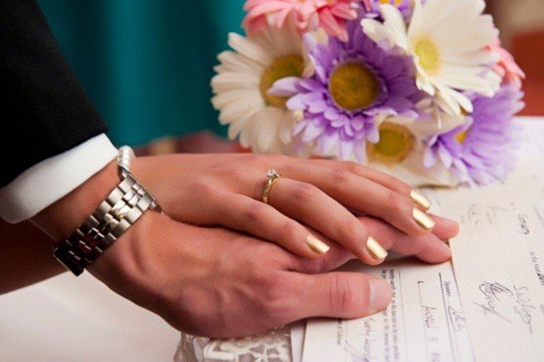 Thủ tục đăng ký kết hôn thế nào?