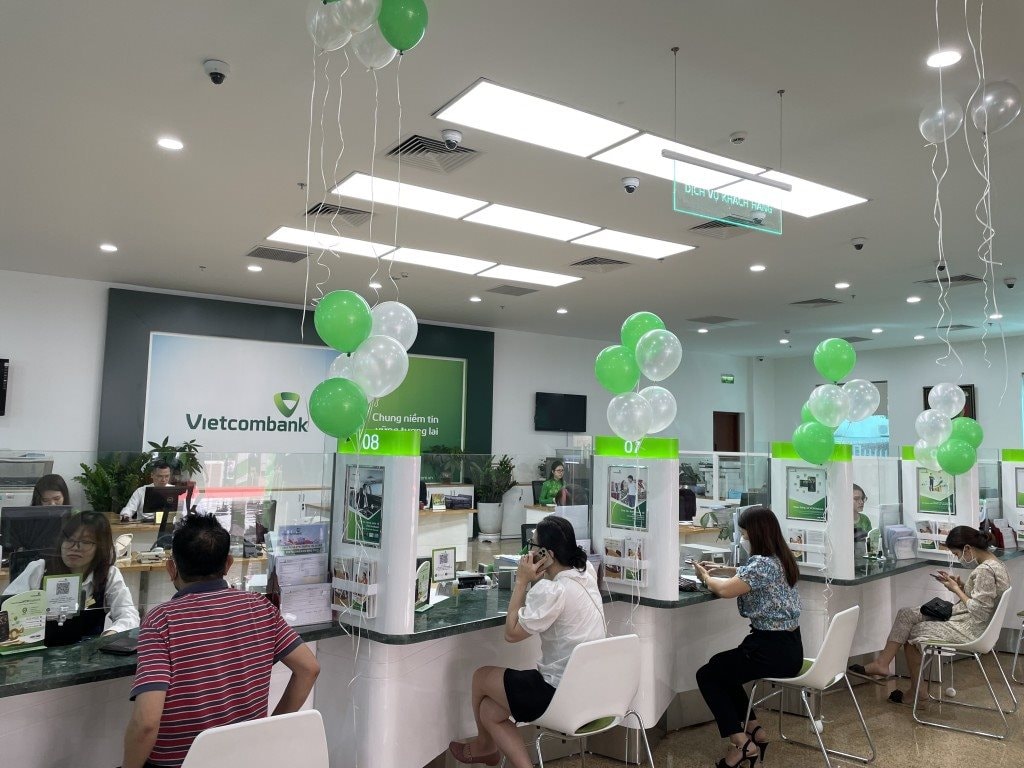 ngan-hang-vietcombank-binh-duong.jpg