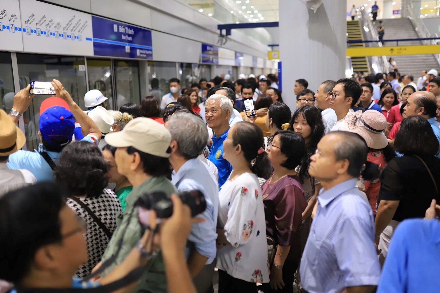 Metro Bến Thành - Suối Tiên miễn phí vé cho người dân dịp lễ 30/4 và 1/5 - 1