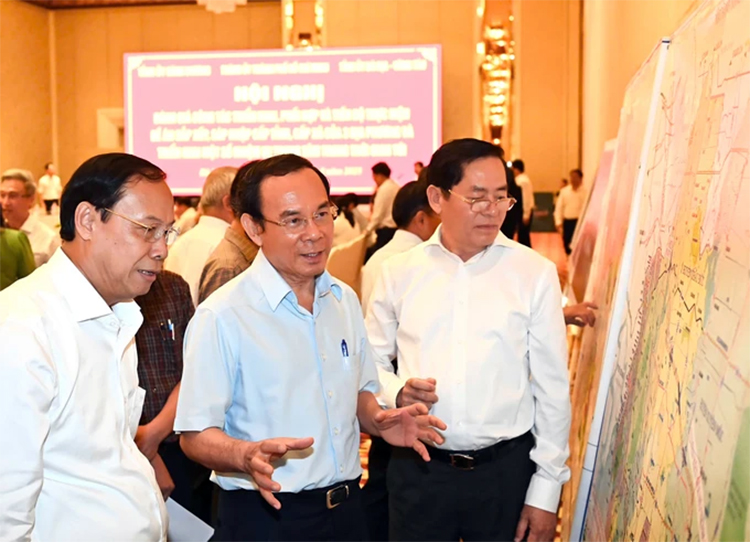 Bước khởi đầu xây dựng TP.HCM thành một siêu đô thị tầm vóc quốc tế - 1