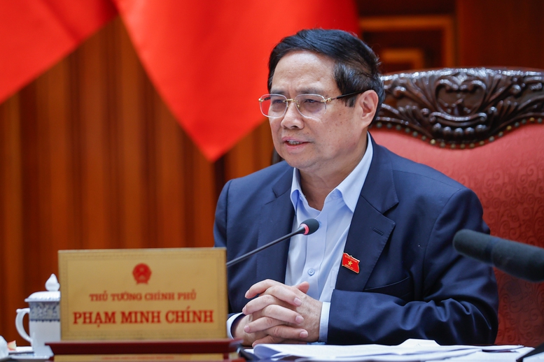 Thủ tướng: Khởi công tuyến đường sắt Lào Cai – Hà Nội – Hải Phòng vào ngày 19/12/2025- Ảnh 2.