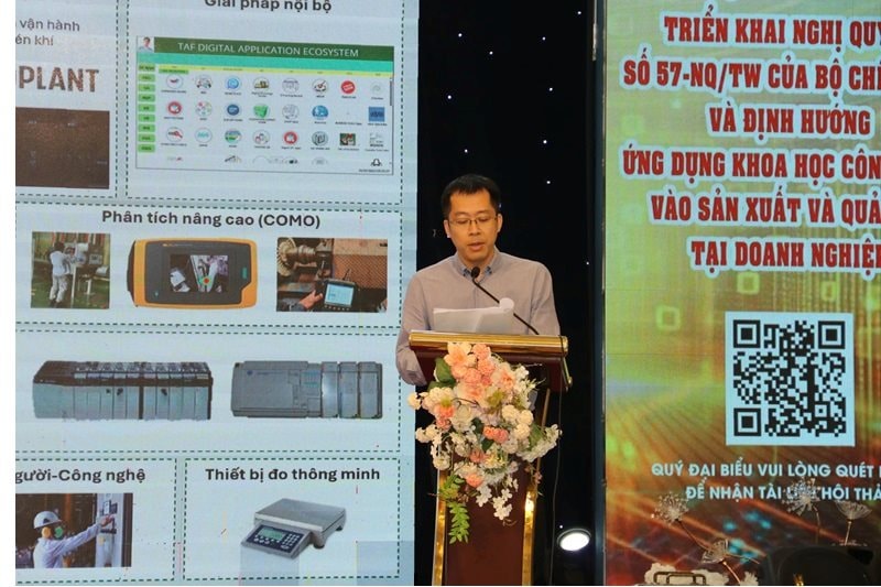 ong-truong-hoang-phuong-giam-doc-nha-may-nestle-tri-an-trinh-bay-tham-luan.jpg