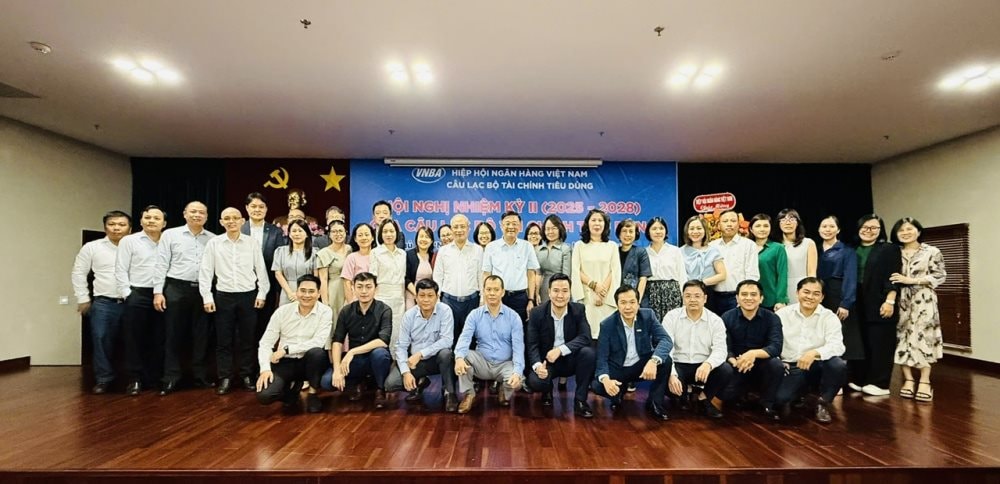 cau-lac-bo-tai-chinh-tieu-dung-to-chuc-thanh-cong-hoi-nghi-nhiem-ky-ii_6842c50abe6b8.jpg