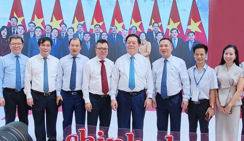 Báo chí cách mạng Việt Nam: Ngọn cờ tư tưởng, động lực to lớn góp phần đưa đất nước vững bước vào kỷ nguyên mới- Ảnh 3.
