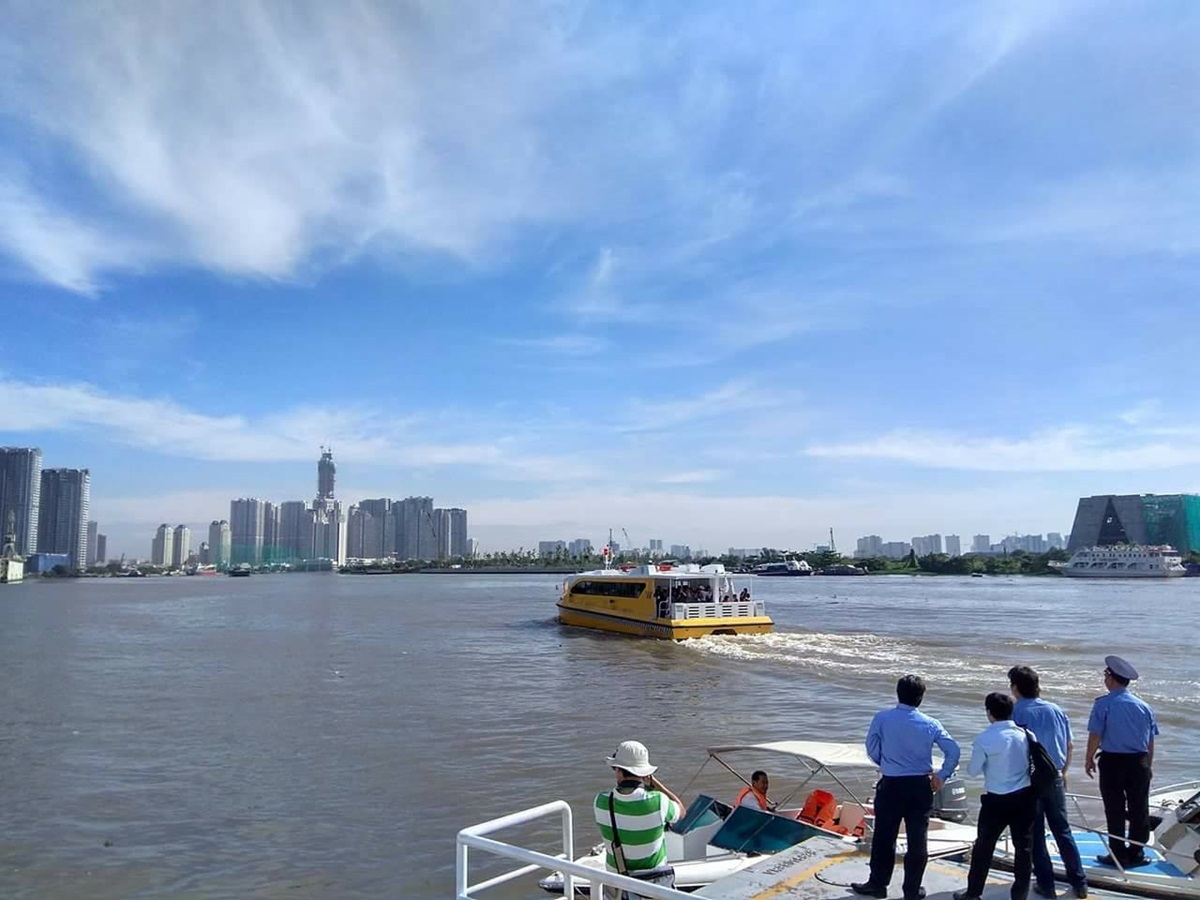'sieu do thi' tp.hcm: du lich lien vung don co hoi lon - 3