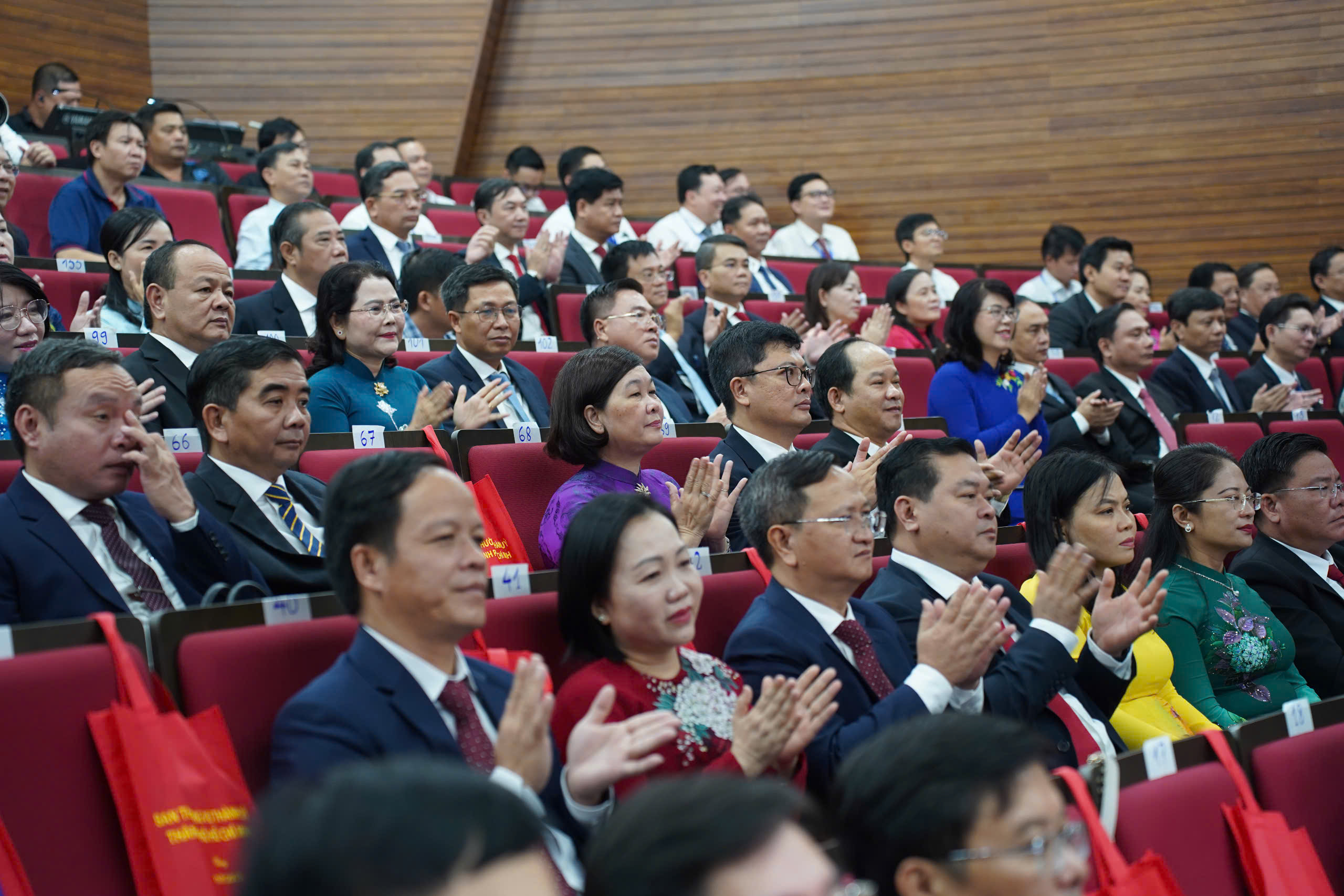 Tổng Bí thư Tô Lâm dự Lễ công bố TP.HCM mới sau sáp nhập hành chính - 2