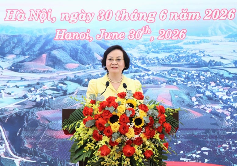Phó Thủ tướng Phạm Thị Thanh Trà chứng kiến Lai Châu trao quyết định chấp thuận chủ trương đầu tư, MOU hơn 200.000 tỷ đồng- Ảnh 1.