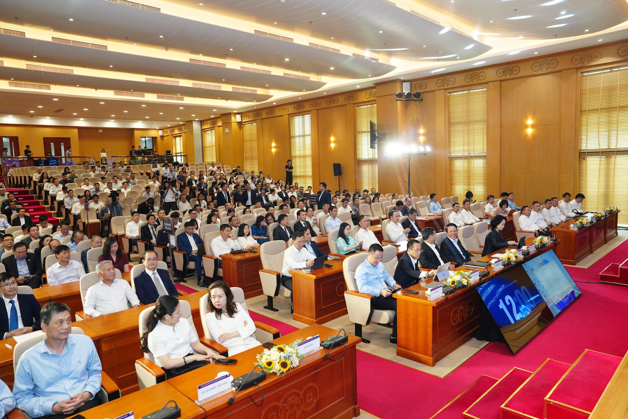 quang-canh-hn-1.jpg