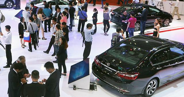 Nhu cầu mua sắm cũng đã giảm mạnh khi đa số người tiêu dùng đã cố gắng mua xe trước thời điểm Tết nguyên đán.