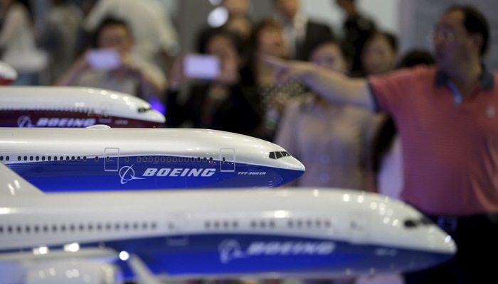 Sau khi giảm mạnh vào đầu tuần, giá cổ phiếu Boeing đã gắng gượng hồi phục trong 3 phiên giao dịch còn lại trong tuần - Ảnh: Reuters.