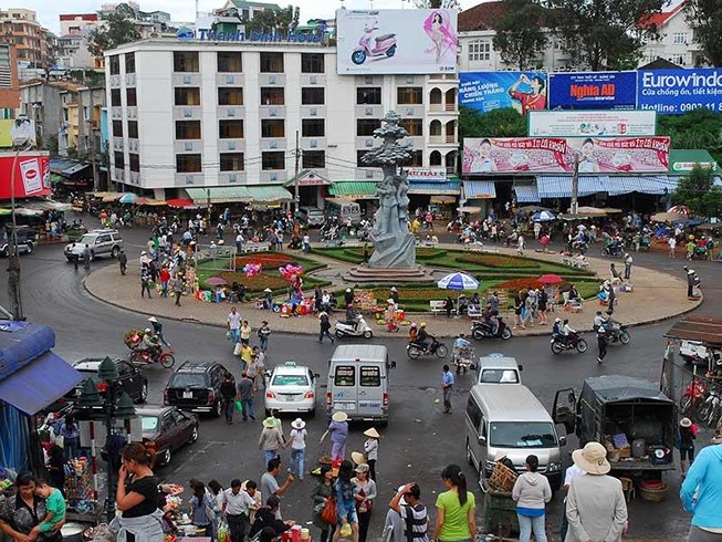 Khu Hòa Bình có thể xem như một bảo tàng sống động về văn hóa và con người Đà Lạt cần được bảo tồn. Ảnh: HTD    