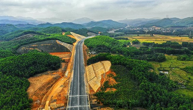 Tuyến cao tốc Vân Đồn - Móng Cái sẽ nối với cao tốc Hạ Long - Vân Đồn mới đưa vào hoạt động năm 2018.    