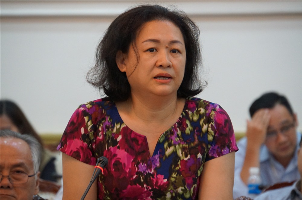 TS Nguyễn Hoàng Tú Anh – Hiệu trưởng Trường ĐH Công nghệ thông tin – ĐH Quốc Gia TPHCM phát biểu ý kiến tại hội thảo     
