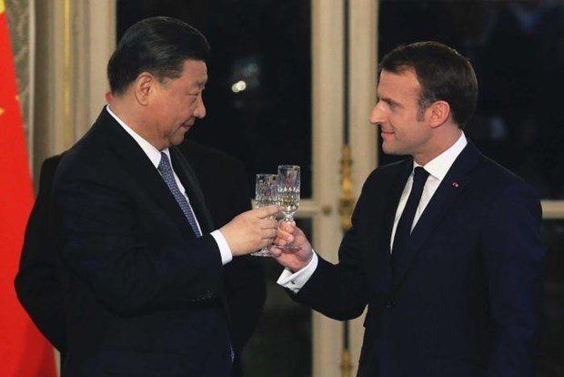 Chủ tịch Trung Quốc Tập Cận Bình và Tổng thống Pháp Emmanuel Macron. Ảnh: VNA
