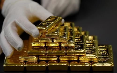 Giá vàng phục hồi từ mức thấp nhất trong gần bốn tháng. Ảnh: Reuters  