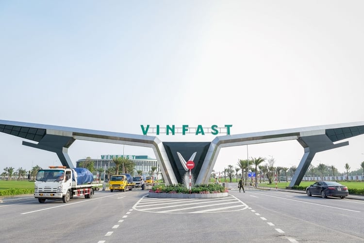 3.000 xe buýt điện đầu tiên sẽ do Vinfast sản xuất  