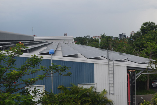Hệ thống pin năng lượng mặt trời tại khu nhà xưởng dịch vụ xây sẵn Kizuna 2 (huyện Cần Giuộc, tỉnh Long An)    