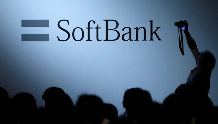SoftBank hiện vẫn là cổ đông lớn nhất của Alibaba với khoảng 26% cổ phần - Ảnh: Reuters.    
